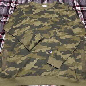 Champion men’s sweatshirt  4XLT